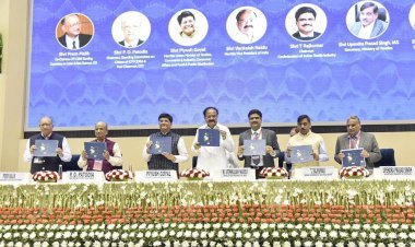 भारत के ऑस्ट्रेलिया और संयुक्त अरब अमीरात के साथ हस्ताक्षरित समझौतों से भारतीय व्यापार के क्षेत्र में खुलेंगे असीमित अवसर