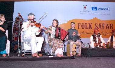 राजस्थान के मांगणियार लोक कलाकारों के साथ डेनिक के संगीतकारों की बेहतरीन जुगलबंदी देखने को मिली फोक सफर में