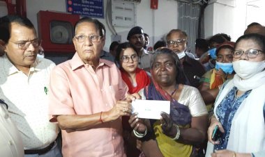 स्वायत्त शासन मंत्री धारीवाल ने हिट एंड रन मामले में घायलों से की मुलाकात, सरकारी योजनाओं का लाभ दिलाने का दिया आश्वासन