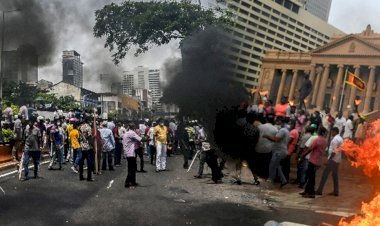 श्रीलंका में हालात बेकाबू, आज रात 8 बजे से पूरे देश में कर्फ्यू