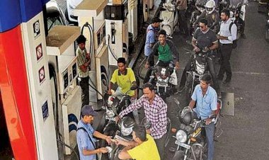 देश के कई शहरों में आज सस्ता हुआ पेट्रोल-डीजल, कच्चे तेल के दामों में भारी गिरावट का दिखा असर