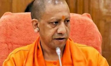 योगी आदित्यनाथ का बड़ा फरमान! यूपी में अब सभी अस्पतालों का नाम लिखा जाएगा उर्दू में