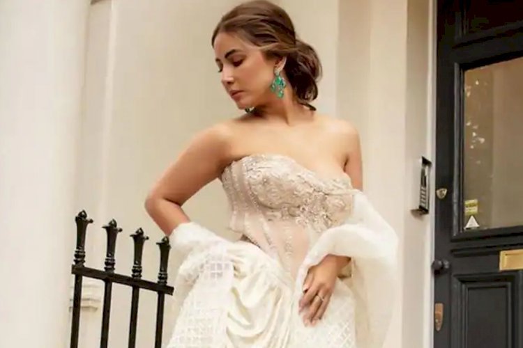 Hina Khan का बैकलेस ड्रेस में लंदन की सड़कों पर कातिलाना जलवा