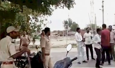 यूपी में अज्ञात लोगों ने गोमती नदी के किनारे हनुमान मंदिर में मूर्ति के साथ की तोड़फोड़