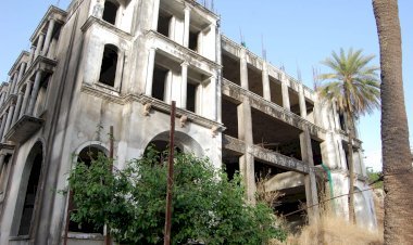 कांग्रेस कार्यकर्ता का लेबल हो तो अवैध निर्माण के साथ कहीं भी-कुछ भी करने की छूट!