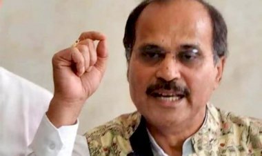 राष्ट्रपति द्रौपदी मुर्मू पर विवादित बयान, अधीर रंजन चौधरी को महिला आयोग का नोटिस 