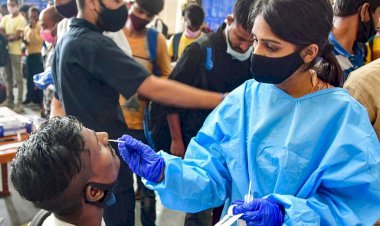 देश में 24 घंटे में ढाई हजार केस बढ़े, आज सामने आए 19,893 नए मामले, 53 लोगों की मौत