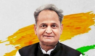 गहलोत सरकार मेहरबान! राजस्थान की महिलाओं को मिलेगा ‘स्मार्ट फोन’