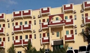 कार बम से हमला कर आतंकियों ने दहलाई सामालिया की राजधानी, होटल पर कब्जा, 8 लोगों की मौत