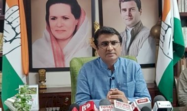 दिल्ली के उपमुख्यमंत्री मनीष सिसोदिया की बर्खास्तगी की मांग सहित भाजपा पर भड़की कांग्रेस