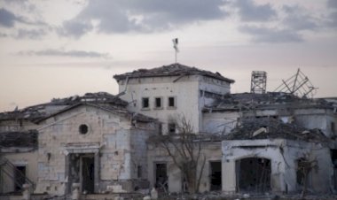 इराक में कर्बला के पास ढही दरगाह से 4 शव बरामद