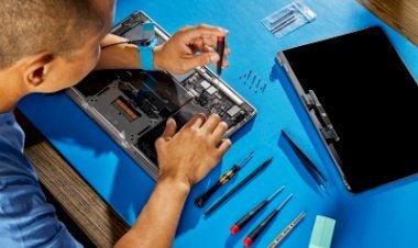 एप्पल ने ग्राहकों के लिए मैक नोटबुक में सेल्फ रिपेयर प्रोग्राम का विस्तार किया