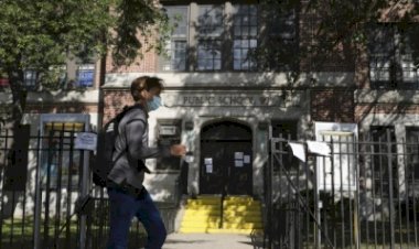 न्यूयॉर्क ने स्कूलों के लिए कोविड-19 नियमों में दी ढील