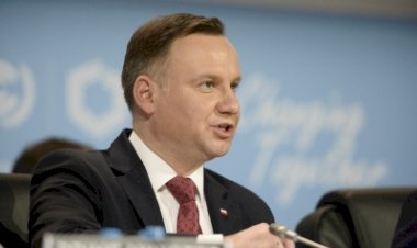 जेलेंस्की के साथ वार्ता के लिए पोलिश राष्ट्रपति आंद्रेजेज डूडा पहुंचे कीव