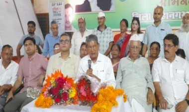 हरीश रावत ने सतपाल महाराज को दी बधाई, कहा - अग्निपथ योजना के नाम से तैयार हो रही प्राइवेट आर्मी