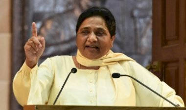 मायावती बोलीं, सपा आपराधिक तत्वों की संरक्षक पार्टी