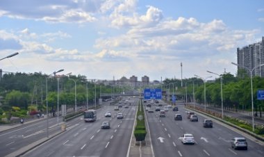 बीजिंग ने पिछले एक दशक में वायु प्रदूषण को काफी कम किया, लेकिन कैसे?