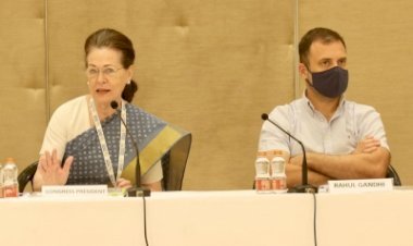 कांग्रेस के नए अध्यक्ष के चुनाव की घोषणा के वक्त सोनिया के इलाज के लिए विदेश में होगा गांधी परिवार