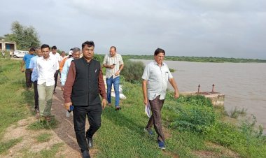 जिला कलक्टर ने बीठन बांध का किया अवलोकन, नदी-नालों पर सुरक्षा इंतजाम के निर्देश