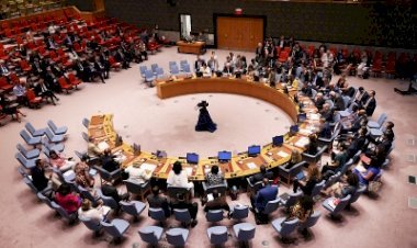 विश्व को नये शीत युद्ध में फंसने की अनुमति न दें: चीनी प्रतिनिधि