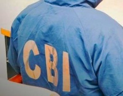 डब्ल्यूबीएसएससी भर्ती घोटाला : सीबीआई ने बंगाल के शीर्ष शिक्षाविद् के आवासों पर छापा मारा