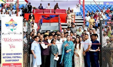 देश के दूसरे इंटरनेशनल फुटबॉल ग्राउंड में राजमाता जीजाबाई फुटबॉल ट्रॉफी का उपमुख्यमंत्री दिया कुमारी ने किया शुभारंभ, 17 अक्टूबर तक होंगे सीनियर गर्ल्स टूर्नामेंट