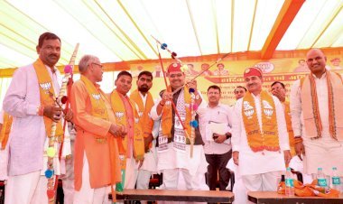 भाजपा प्रदेश अध्यक्ष मदन राठौड और मुख्यमंत्री भजनलाल शर्मा ने खींवसर, सलुंबर और चौरासी विधानसभा उपचुनाव में जनसभा को किया संबोधित