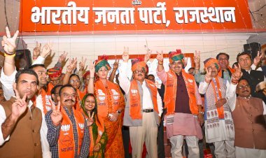 भाजपा ने कार्यकर्ताओं और मतदाताओं की बदौलत रामगढ़, झुंझुनूं और खींवसर की मठाधिशों को किया ध्वस्त, भाजपा प्रभारी डॉ अग्रवाल, सीएम शर्मा और भाजपा अध्यक्ष मदन राठौड़ ने जनता का जताया आभार